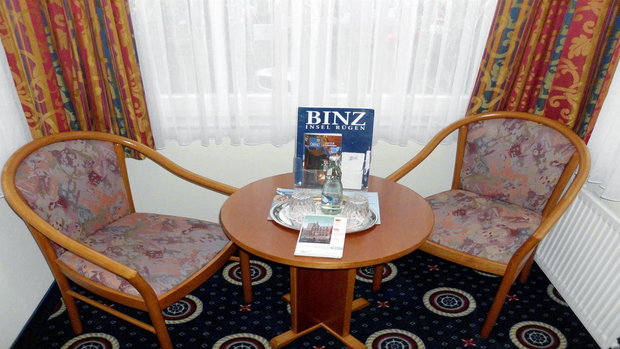 Hotel Deutsche Flagge Binz Buitenkant foto